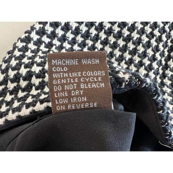 J McLaughlin Houndstooth Pencil Skirt Womens Size 4 Textured Black Career Office - Picture 9 of 9